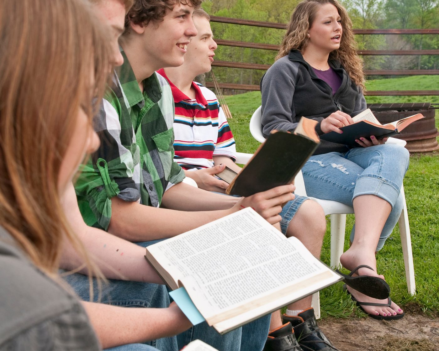 Ray-style mentorship — teens in outdoor small group
